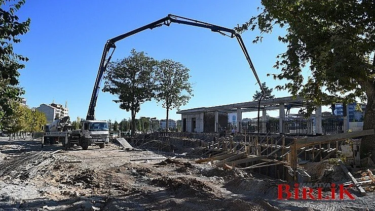 Millet Bahçesi 15 Kasım'a Kadar Tamamlanarak Hizmete Girecek