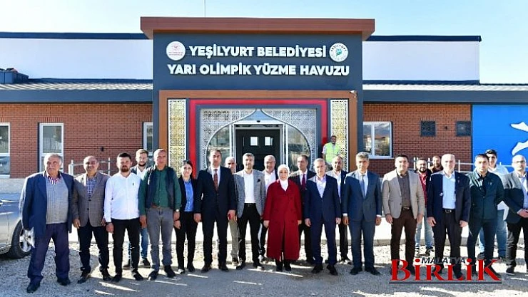 Milletvekili Öznur Çalık, Yakınca Yarı Olimpik Yüzme Havuzunu İnceledi