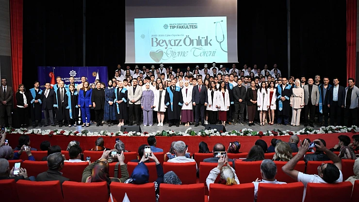 MTÜ'de Geleceğin Hekimleri Beyaz Önlüklerini Giydi