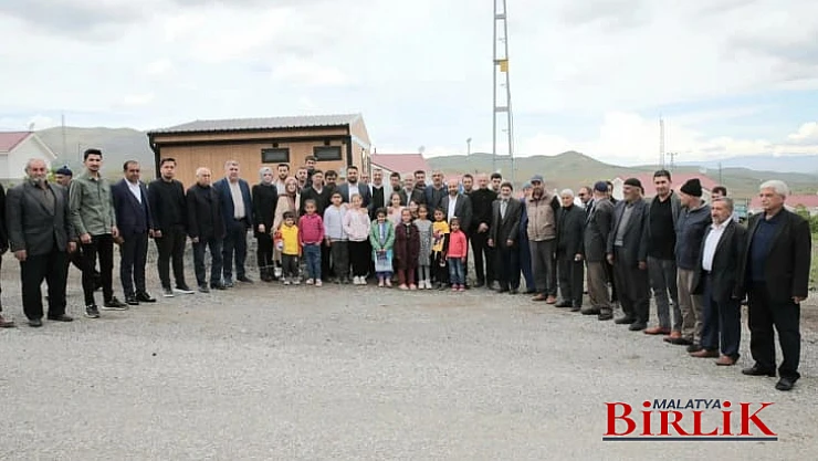 Özcan, Ayasofya'nın Zincirlerini Kıranlar İle Tekrar Zincir Vurmak İsteyenleri Oylayacağız