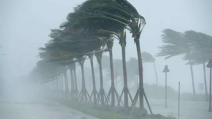 Sağanak Yağış ve Kuvvetli Rüzgâr Geliyor: Meteoroloji'den Kritik Uyarı