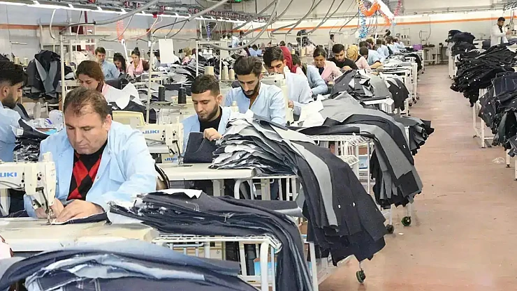 Sanayi İstihdamında Gerileme: Ücretli Çalışan Sayısı Yüzde 3,7 Düştü