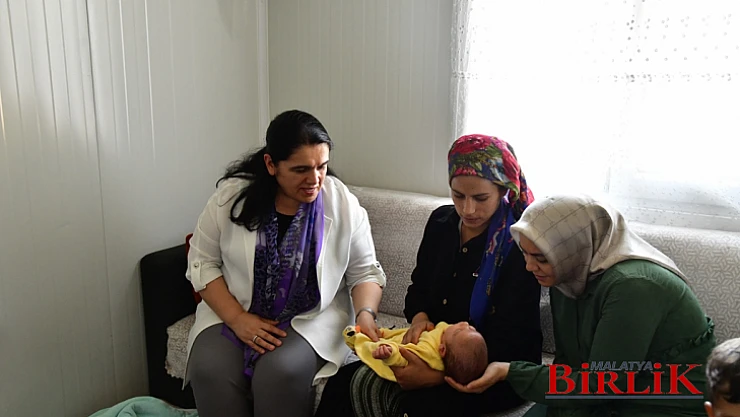 Selda Yavuz, Depremzede Ailelere Ziyaretleri Devam Ediyor