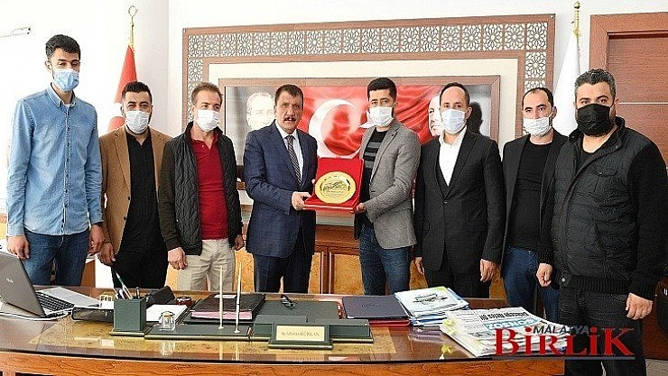 Sümer Park Esnaflarından Başkan Gürkan'a Teşekkür Ziyareti