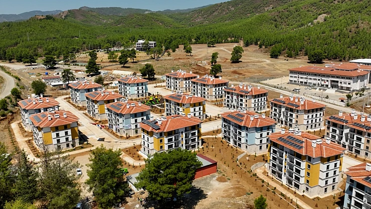 Türkiye'nin En Büyük Sosyal Konut Hamlesi Başlıyor: 500 Bin Konut Yolda