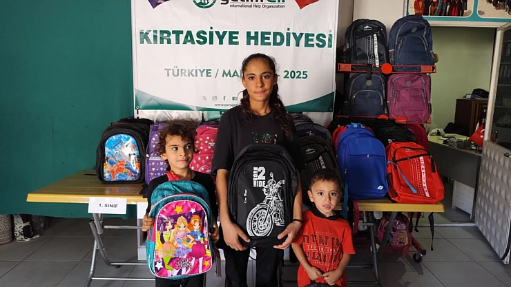 Umut Kervanı ile İş Birliği: Fransa Yetimeli Malatya'da Öğrencileri Sevindirdi