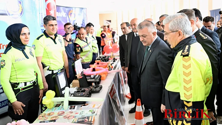 Vali Ersin Yazıcı, Karayolu Trafik Haftası Etkinlikleri Programına Katıldı