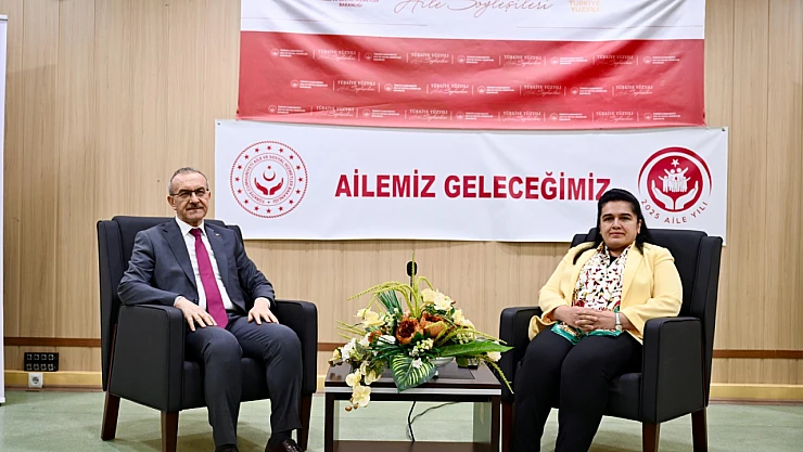 Vali Yavuz, Yeni Evli ve Evlenecek Gençlere Yönelik Söyleşi Programına Katıldı