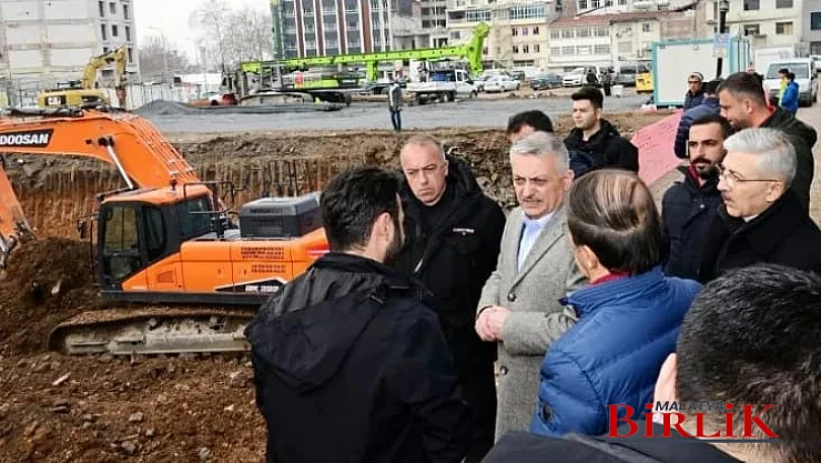 Vali Yazıcı, Kent Meydan Projesini İnceledi