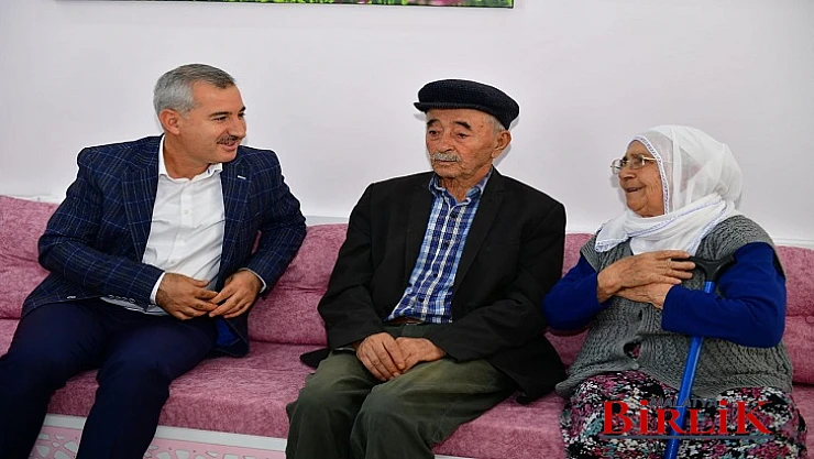 Vefa Buluşmalarımızla Yaşlılarımızı Misafir Ediyoruz