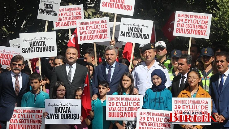 Yayalara Öncelik Duruşu, Hayata Saygı Duruşu