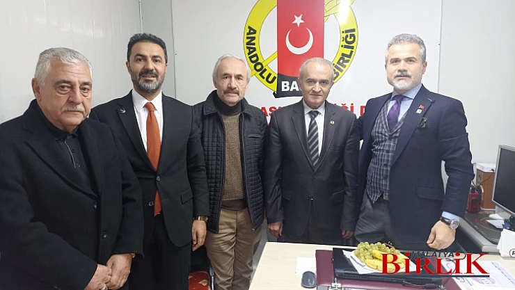 Yeniden Refah Partisi Genel Başkan Yardımcısı Suat Kılıç'tan Anadolu Basın Birliğine Ziyaret