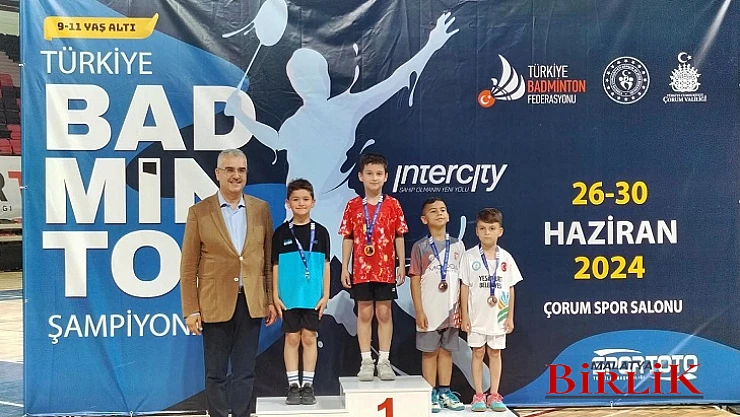 Yeşilyurt Belediyesi Badminton Takımı Sporcusu Kerem Eren Çelik, Badminton Milli Takımına Seçildi