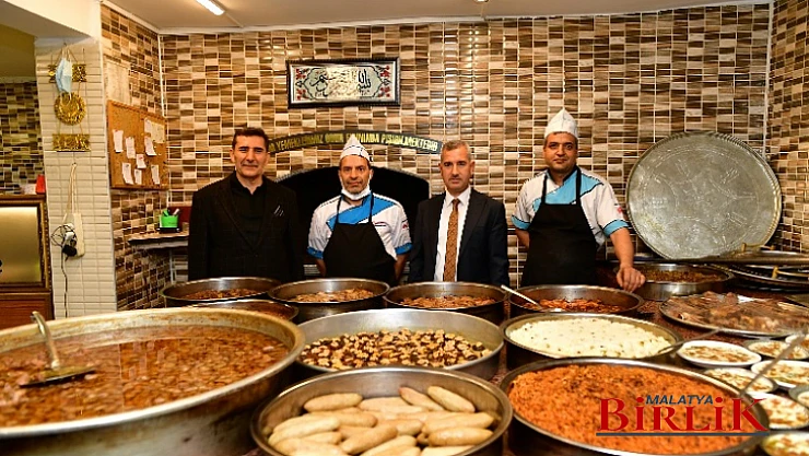 Yeşilyurt Belediyesi, Coğrafi İşaret Tescil Belgelerini Esnaflarla Buluşturuyor