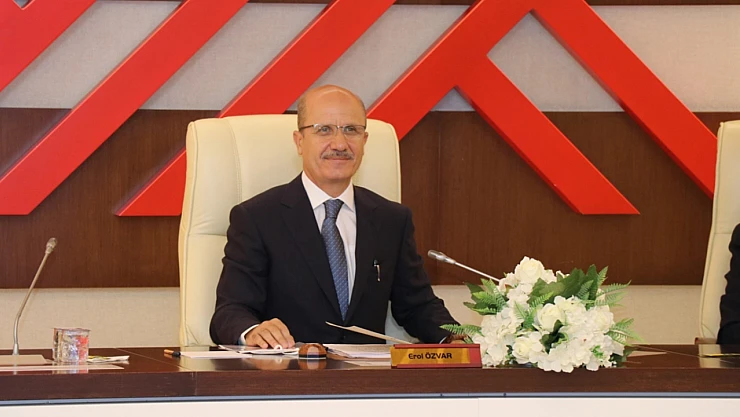 YÖK Başkanı Özvar: Üniversitelerimizin uluslararası sıralamalardaki yükselişi memnuniyet verici