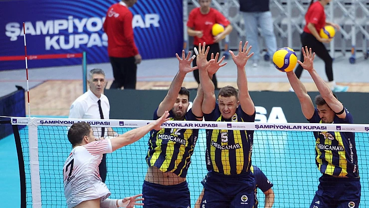 Zafer Ziraat Bankkart'ın: Fenerbahçe Medicana 3-1 Mağlup Oldu