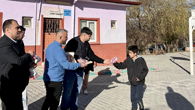 Akçadağ'da Eğitimde Fırsat Eşitliğine Katkı: Öğrencilere Sosyal Destek