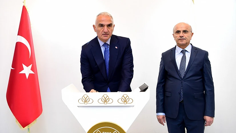 Bakan Ersoy'dan Başkan Er'e Ziyaret