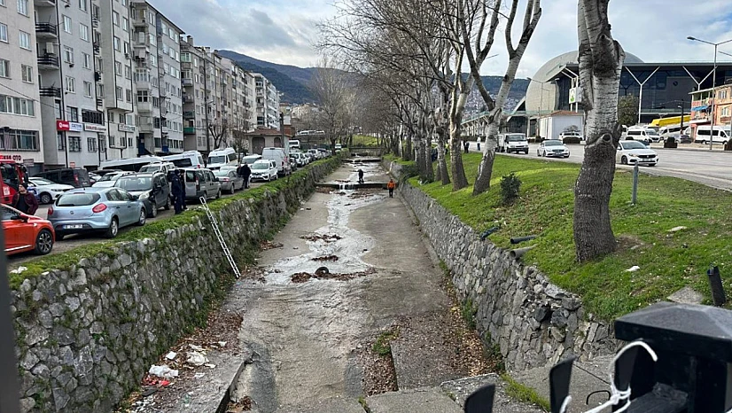 Bursa'da dere içinde erkek cesedi bulundu