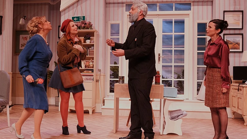 Bursa Devlet Tiyatrosu'ndan Elazığ'da Sanat Ziyafeti