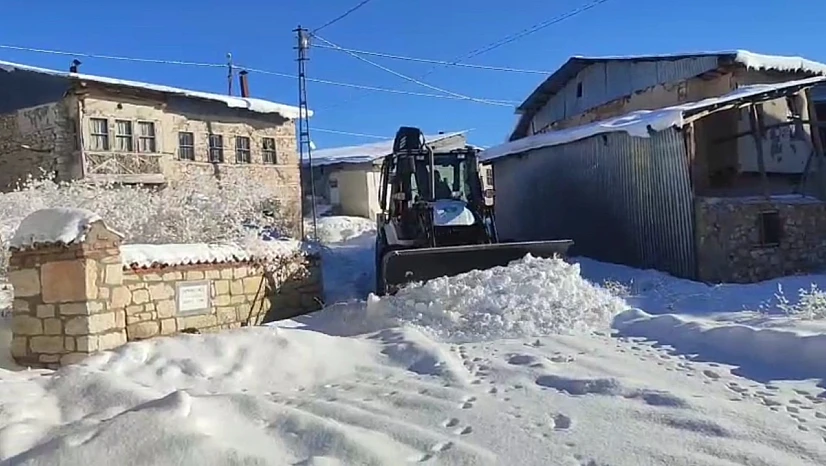 Büyükşehir Belediyesi'nden Karla Mücadele Seferberliği