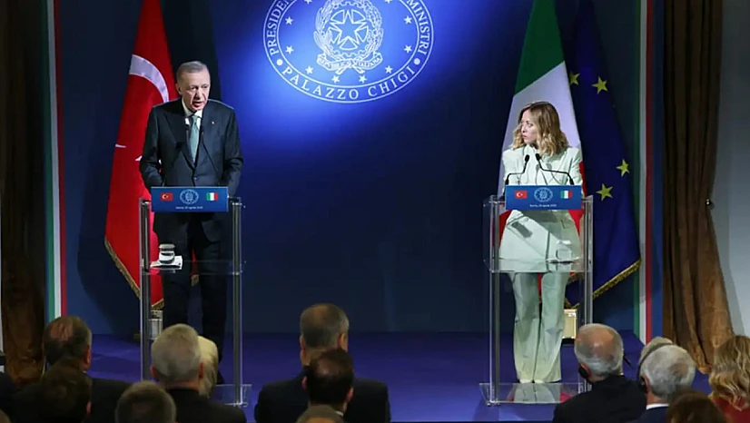 Cumhurbaşkanı Erdoğan: İtalya İle Savunma Sanayii Alanındaki iş Birliğimizi Güçlendirmeye Devam Edeceğiz