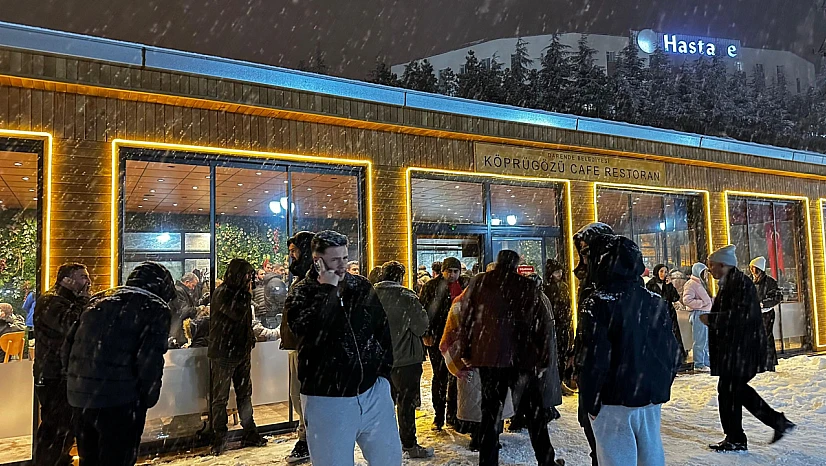 Darende'de Zorlu Gece: Mahsur Kalan Yolcular Belediyenin Misafiri