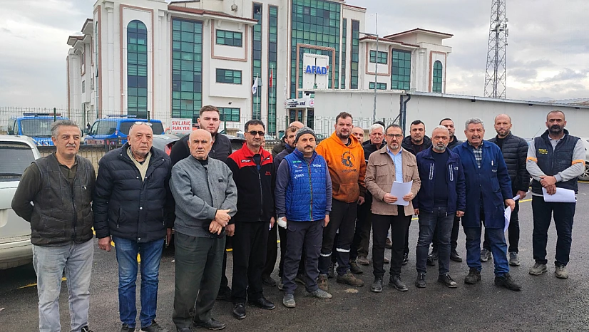 Depremzede sanayi esnafından tepki: 30 metrekare dükkânla mesleğimizi nasıl yapacağız?