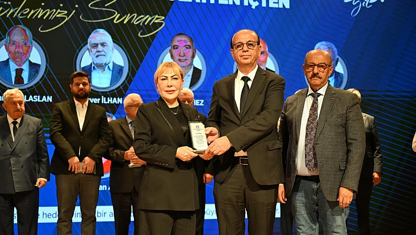 İnönü Üniversitesi, Prof. Dr. Yasemin Açık'ı Plaketle Onurlandırdı