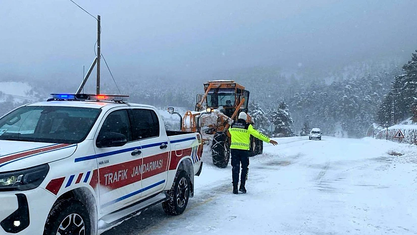 Kapalı Yollar Açıldı, Çalışmalar Sürüyor