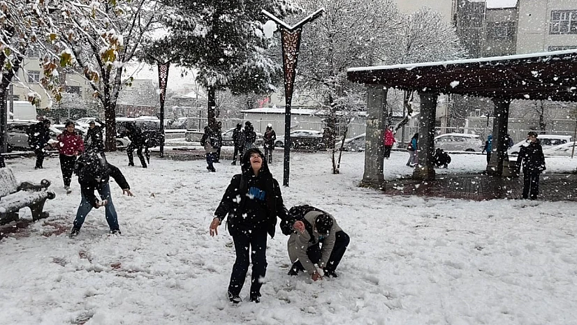 Kar Tatili Haritası Genişledi: 20 İlde Okullar Kapalı