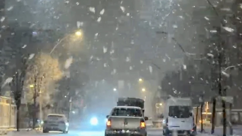 Kar ve Buzlanma Malatya'da Hayatı Olumsuz Etkiledi