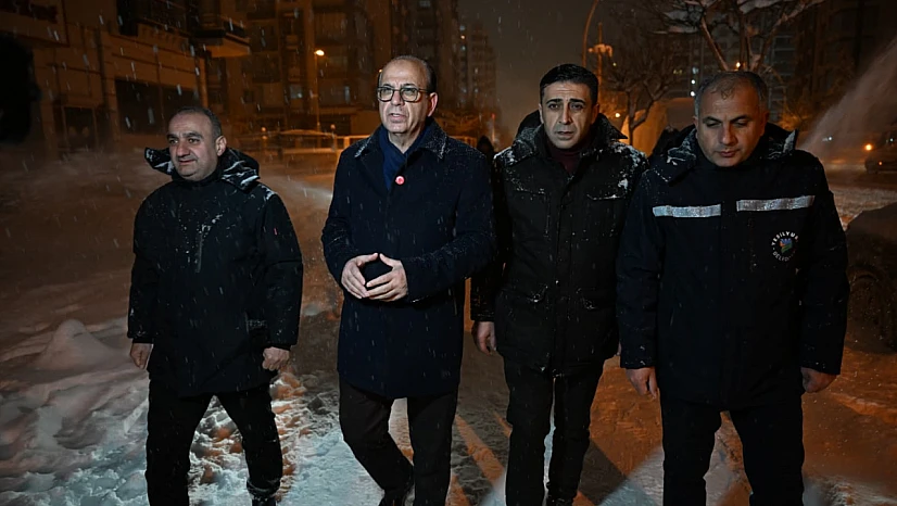 Karla Mücadelede Tam Mesai: Başkan Geçit'ten Ekiplerine Moral Ziyareti