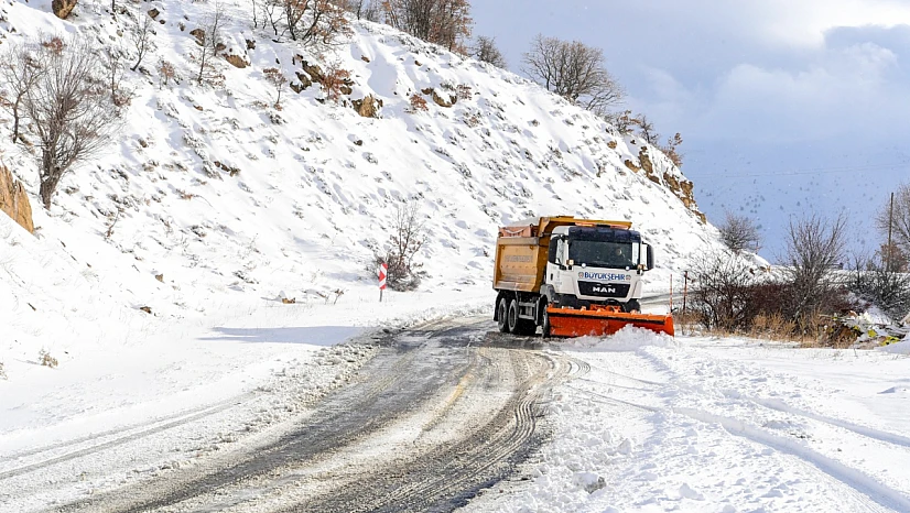 Merkez ve kırsalda hummalı çalışma
