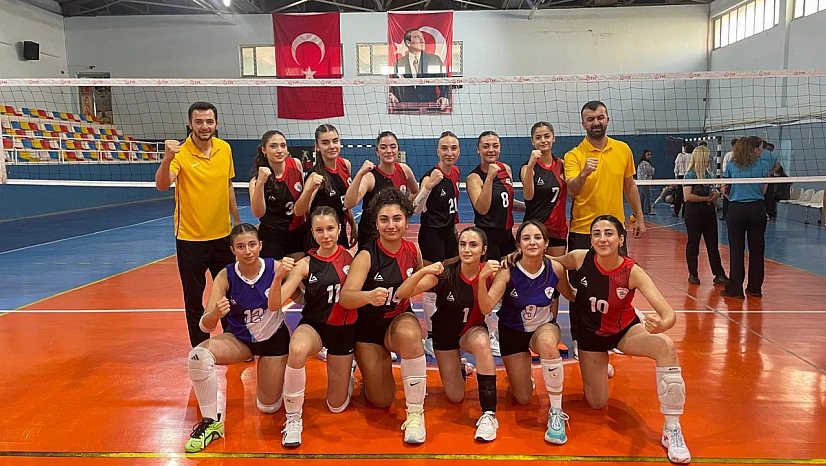 Nefes Kesen Maçta Kazanan Malatya Voleybol