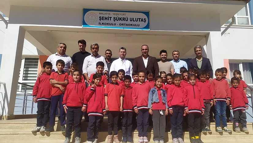 Porgalılar Derneği'nden Öğrencilere Anlamlı Destek: Kırtasiye ve Kitap Dağıtımı