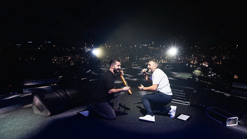 Resul Dindar'dan Malatya'da Hem Coşku Hem Duygu Dolu Gece