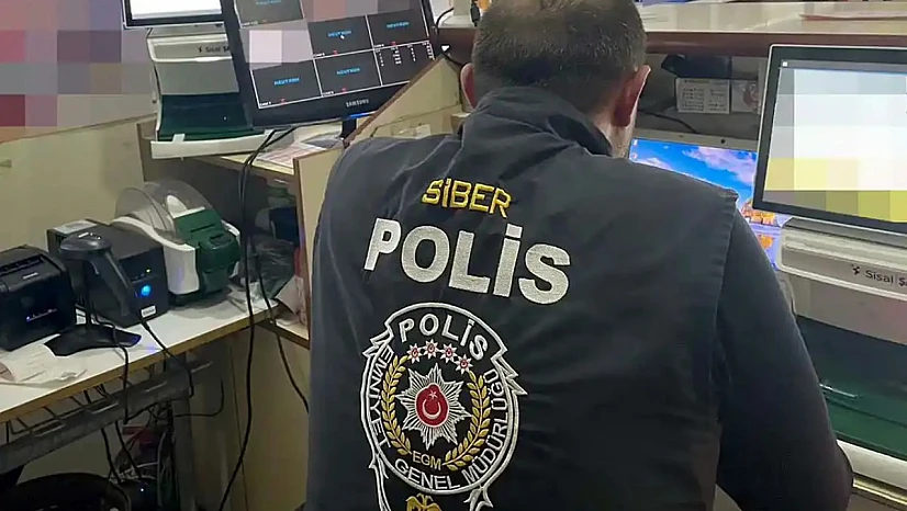 Siber suç çetelerine operasyon: 204 şüpheli yakalandı