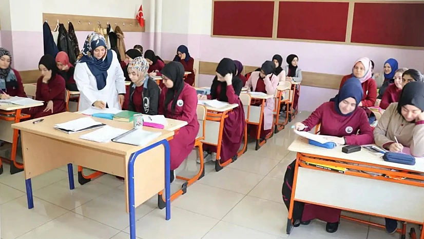Sözleşmeli Öğretmenlik Başvuruları Yarın e-Devlet'te Açılıyor