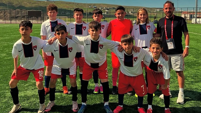 Spor İnsanı Ali Serttürk: 'Topu Seven Çocuk Her Zaman Bir Adım Öndedir!'