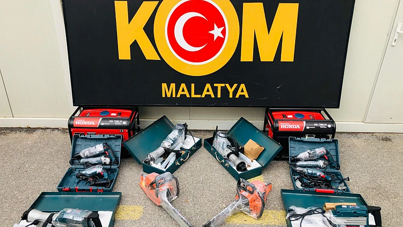 Yasa Dışı Ticaret Çökertildi: Çok Sayıda Kaçak Ürün Ele Geçirildi