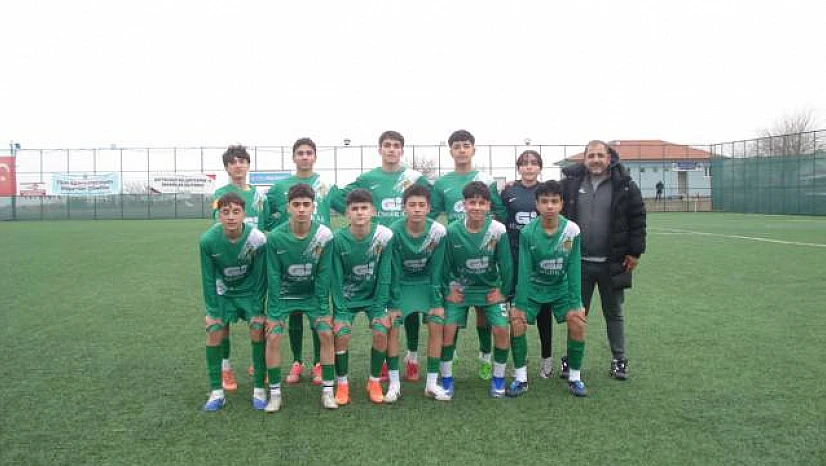 Yeşilyurtspor U14, Karaköprü Belediyespor'u 4-1'le Geçti
