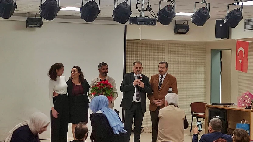 24 Kasım'da Çifte Anlam: Dernekten Öğretmenlere Ziyaret, Atatürk'e Minnet