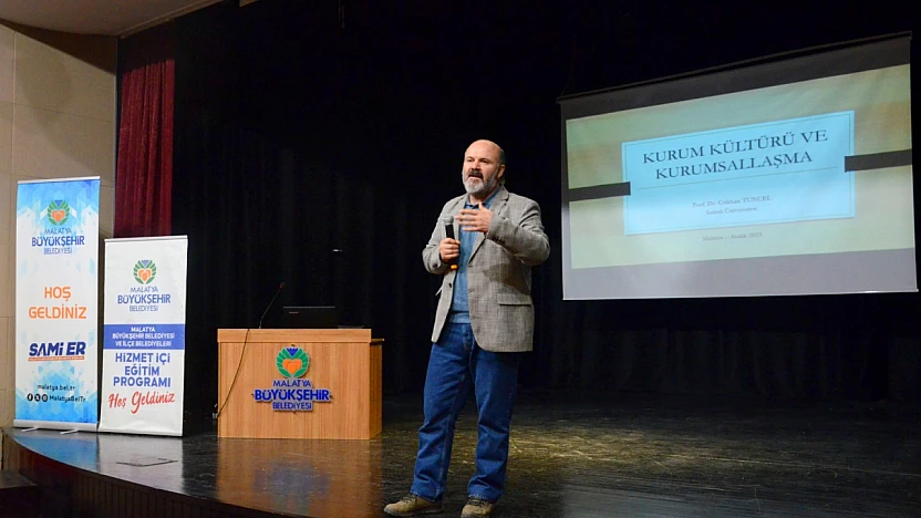 Büyükşehir Personellerine  Hizmet İçi Eğitimi Düzenlendi