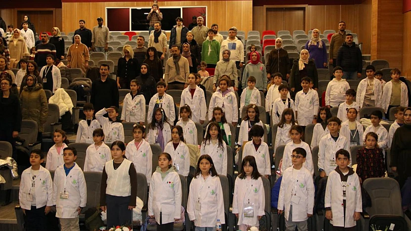 Çocuk Üniversitesi Bilimle Dolu Bir Haftayı Tamamladı