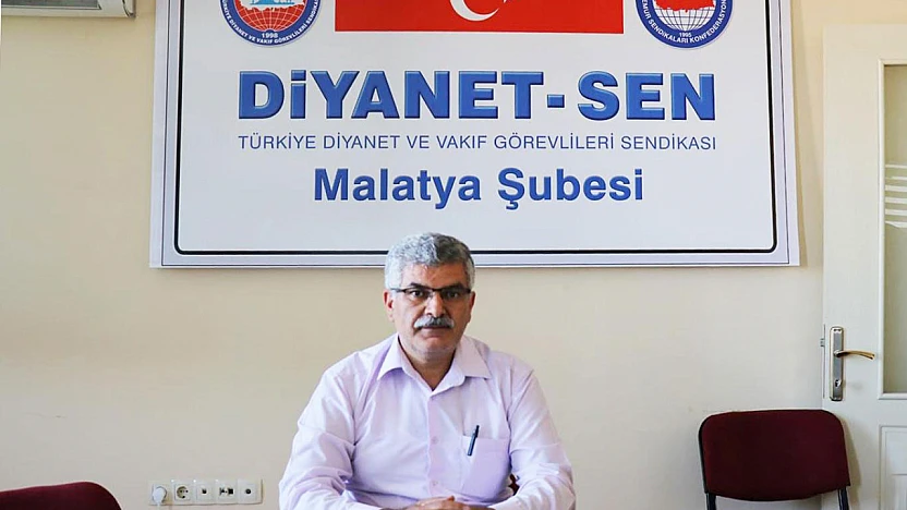 Cuma Hutbesinde Haset Konusu Tartışma Yarattı: Diyanet-Sen Başkanından Açıklama