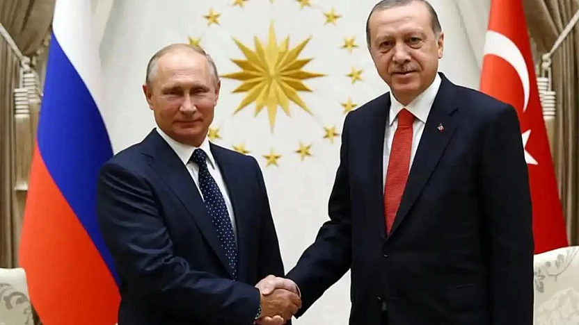 Cumhurbaşkanı Erdoğan, Putin'e Müzakerelere Ev Sahipliği Yapmaya Hazır Olduklarını Bildirdi