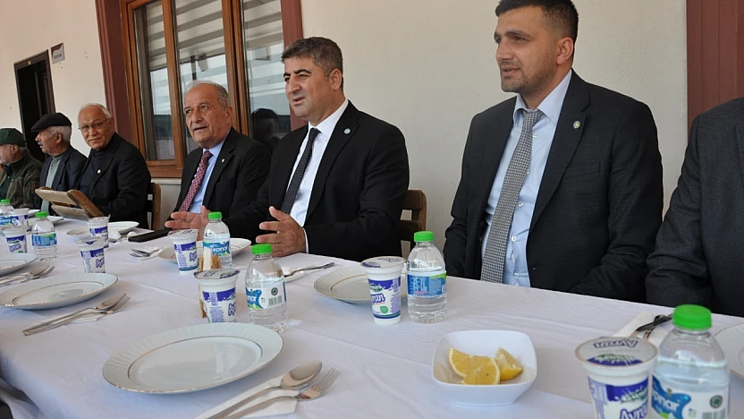 Demir Gidiyor Hekimhan Bakıyor