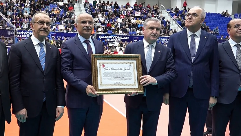 Deprem Sürecindeki Katkılarıyla Bakan Bak'a Malatya'dan Fahri Hemşehrilik