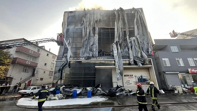 Dilovası'nda Kozmetik Fabrikasında Facia: 6 Can Gitti, 4 Kişi Yaralı